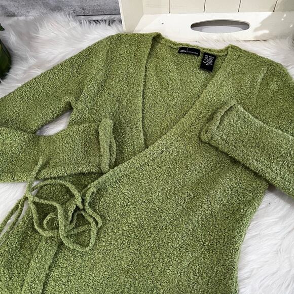 NEW Moda Intl Chenille Wrap Tie Fitted Wool Acrylic Plunge Neck Sweater XS NWOT - Picture 9 of 16